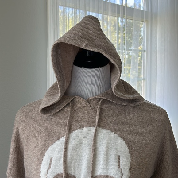 Long Sleeve Hooded Sweater  W/ Skull Face - Picture 6 of 10